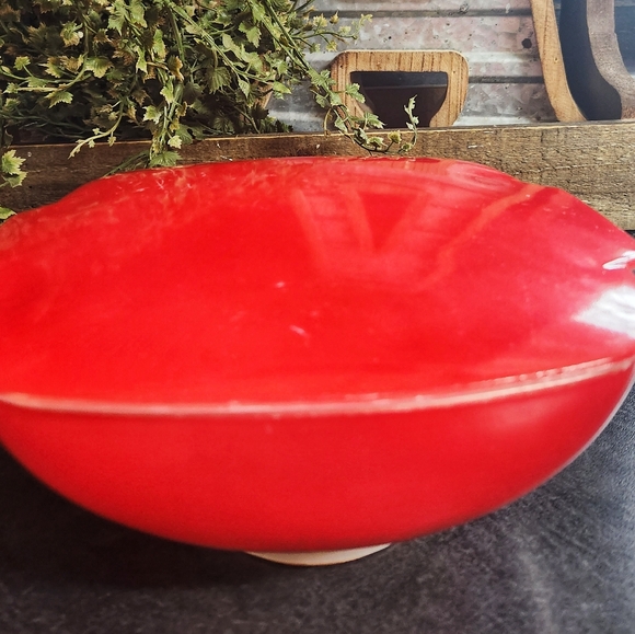 Vintage Pyrex Casserole Hostess Dis 1.5 quart with lid - Picture 2 of 4